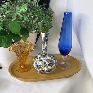 Set of 3 amber and blue bud vases (Fenton hobnail) (cobalt blue) (ceramic)